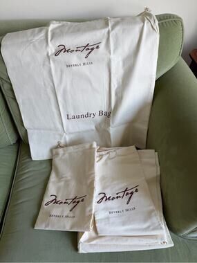 🗽5 Montage Beverly Hills Cream Laundry Bags - Set
